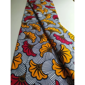 Piros-sárga esküvő virága afrikai textil
