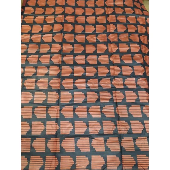 Tégla apróság afrikai textil