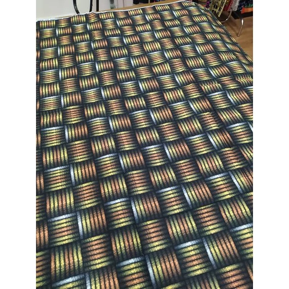 Barna szövött mintás textil