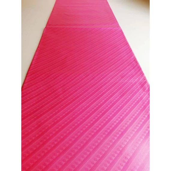 Pink bazin afrikai textil