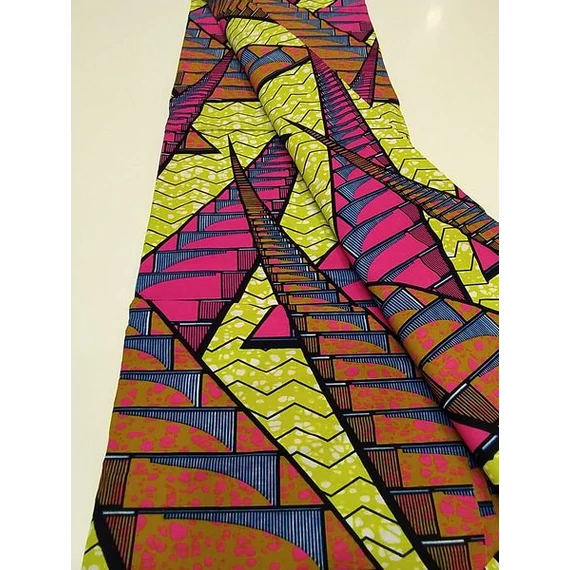 Pink lépcső afrikai textil