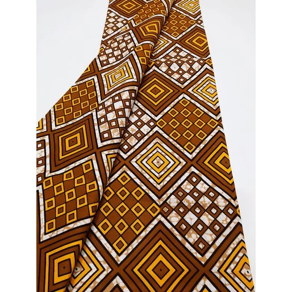 Barna rombuszos afrikai textil