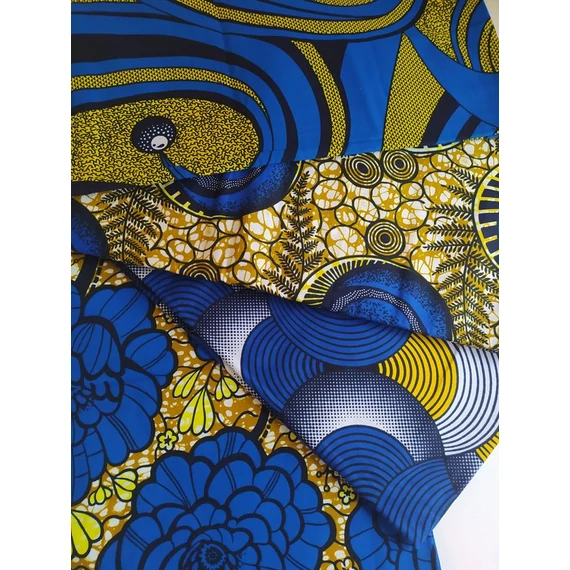 KIrálykék virágos afrikai textil