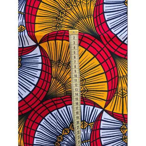 Piros legyező afrikai textil