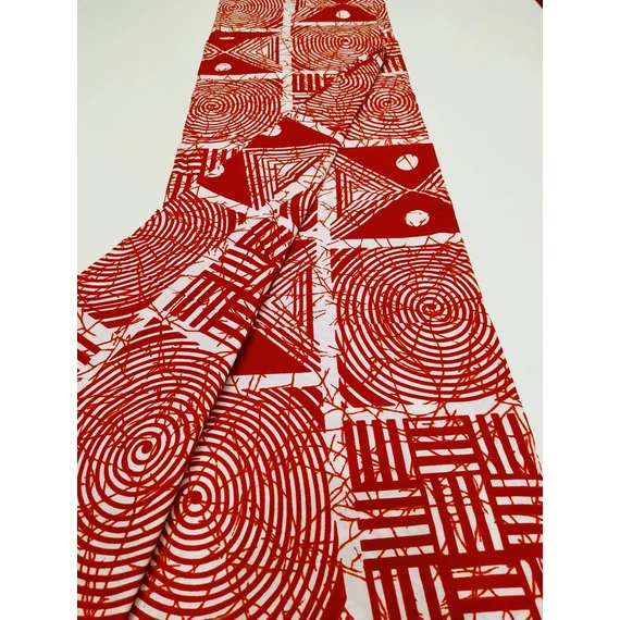 Piros batikolt afrikai textil
